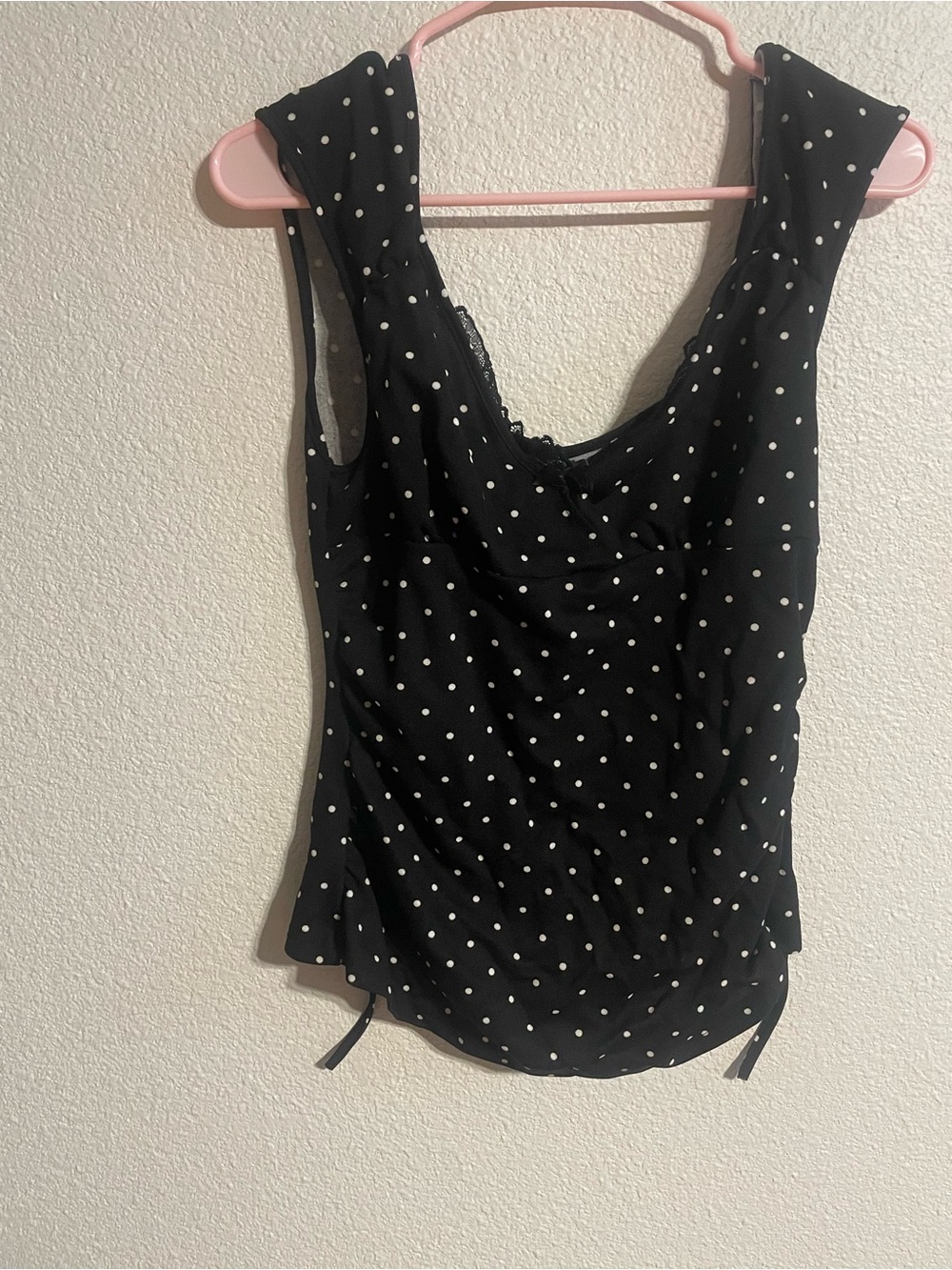 Sleeveless Camisole with Lace Trim size large